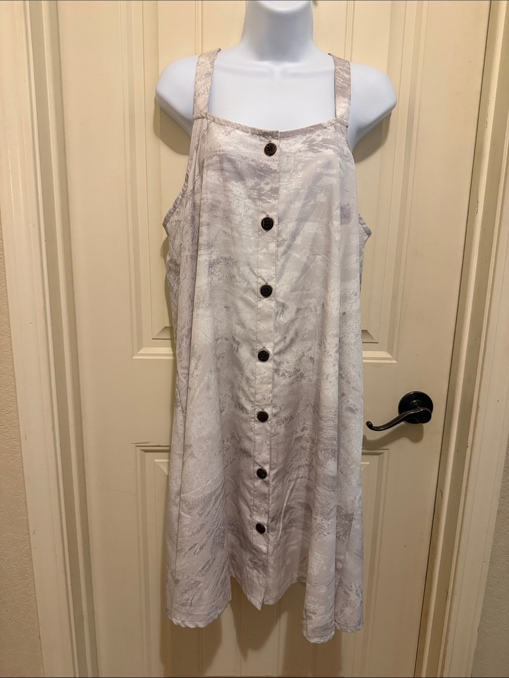 NWT RealTree x Ocean+Coast - “Whiteout“ Light Marble-Print Button Front Sundress